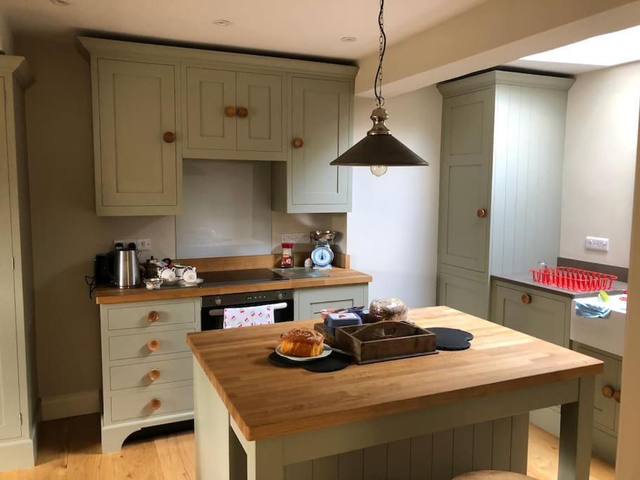 St Anthony'S, Bright Perkily Decorated 3 Bedroom House Ampleforth Exterior foto